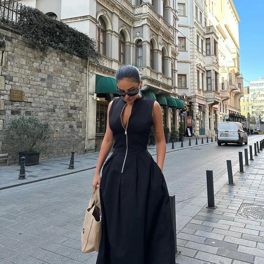 Women's Sleeveless Zip-Front Maxi Dress with Pleated Skirt