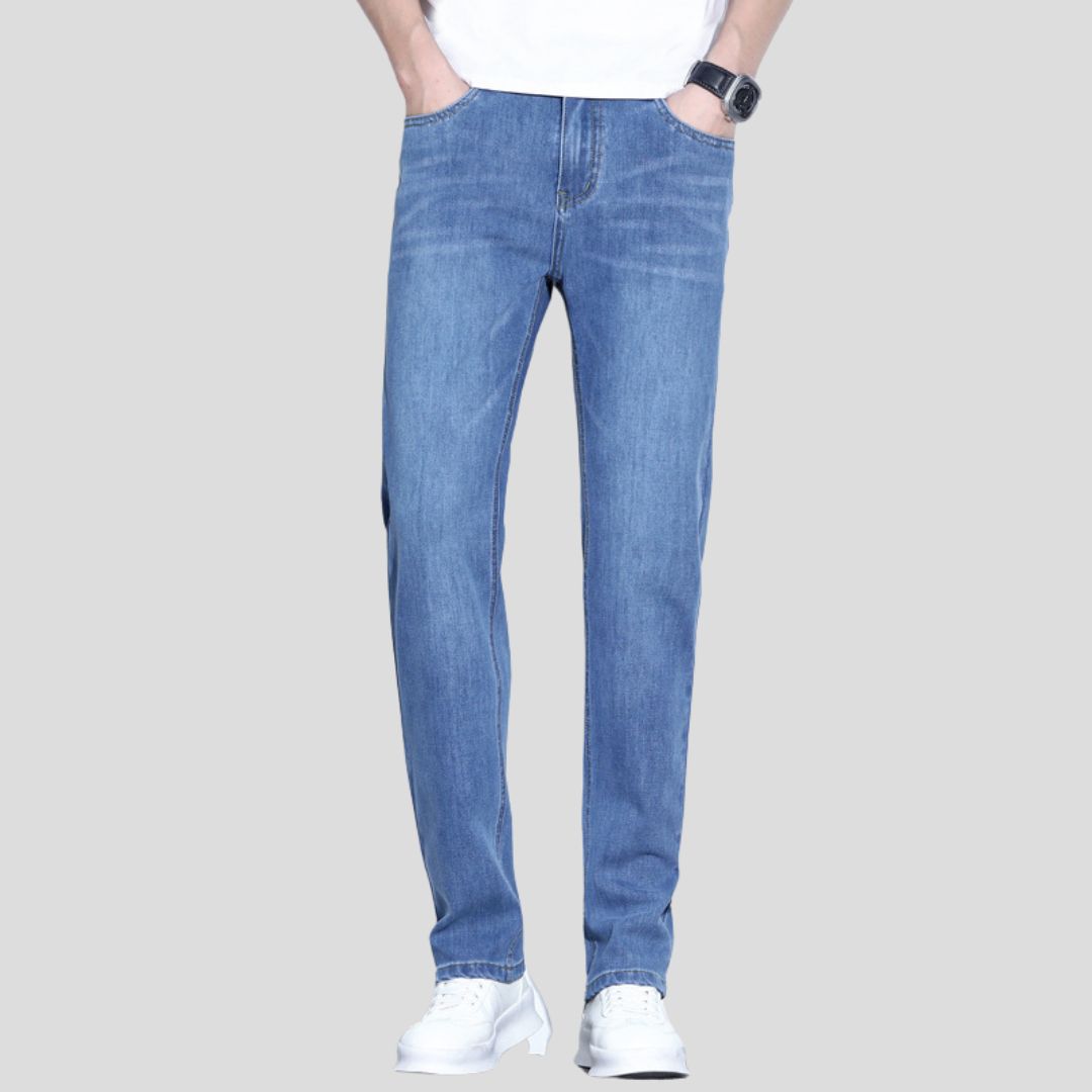 Men's Straight-Leg Denim Jeans