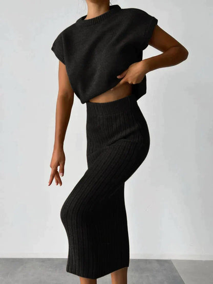 Ribbed Midi Tube Skirt