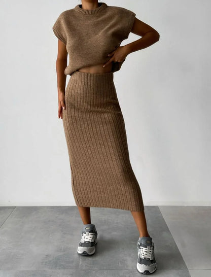 Ribbed Midi Tube Skirt
