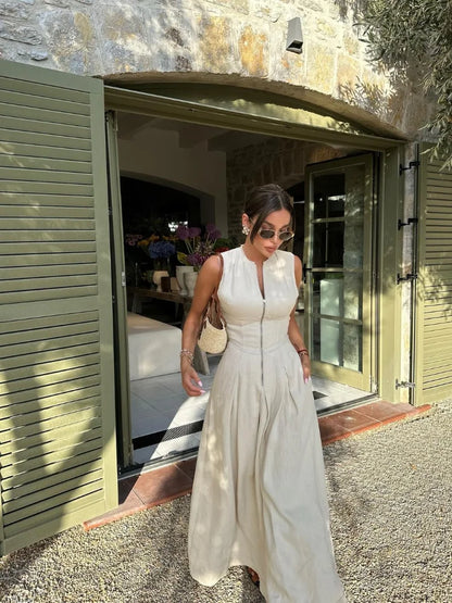 Women's Sleeveless Zip-Front Maxi Dress with Pleated Skirt