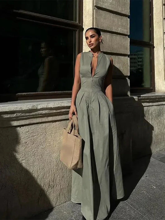 Women's Sleeveless Zip-Front Maxi Dress with Pleated Skirt