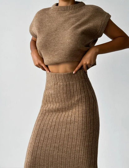 Ribbed Midi Tube Skirt