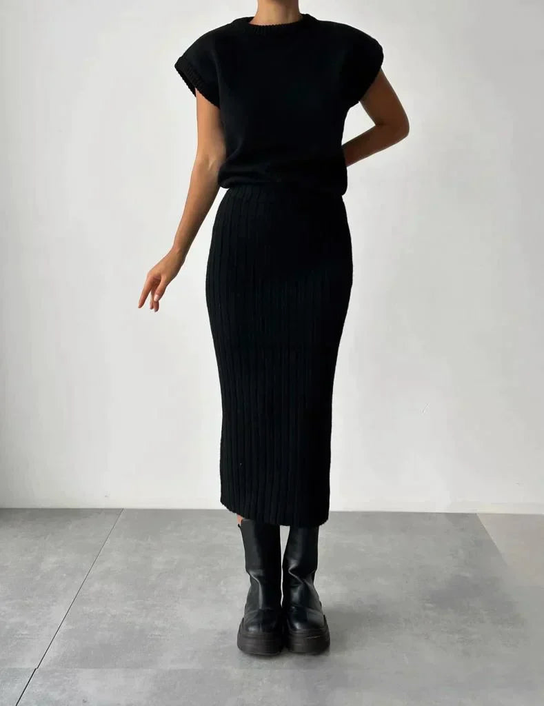 Ribbed Midi Tube Skirt